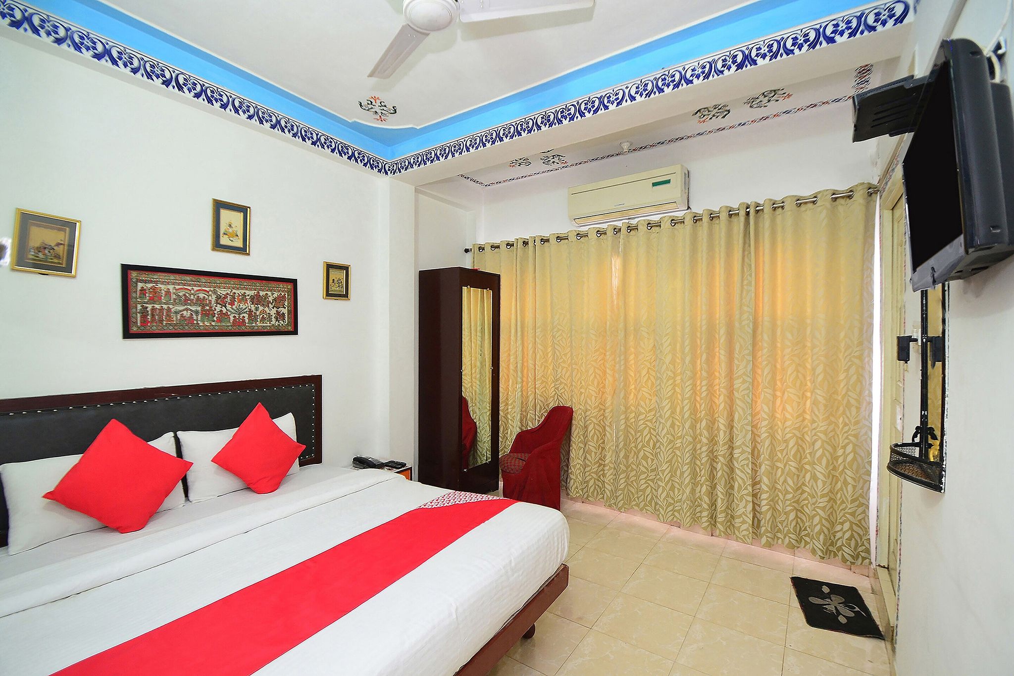 OYO Flagship 22901 Hotel Hanuman Ghat