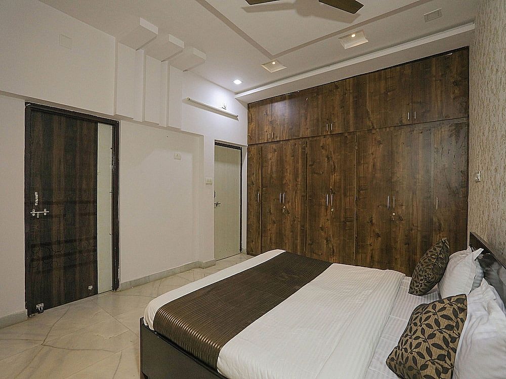 undefined OYO 10287 Home 3BHK Villa near Lake City Mall 10