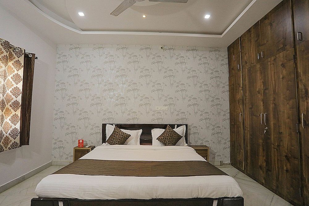undefined OYO 10287 Home 3BHK Villa near Lake City Mall 6