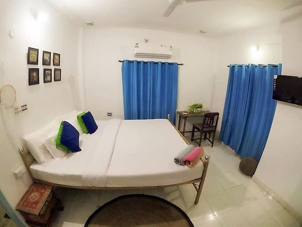 undefined Hostel Crawl 5