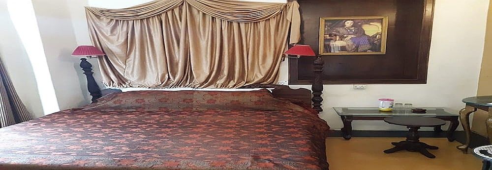 undefined Hotel Chimney House 4