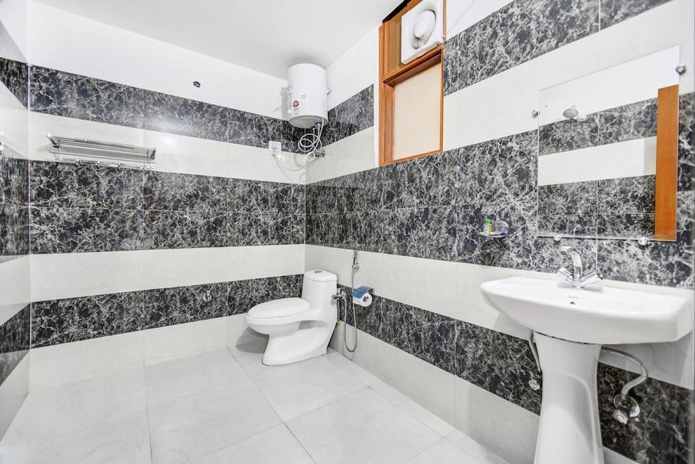 undefined RG Corporate Suites 9