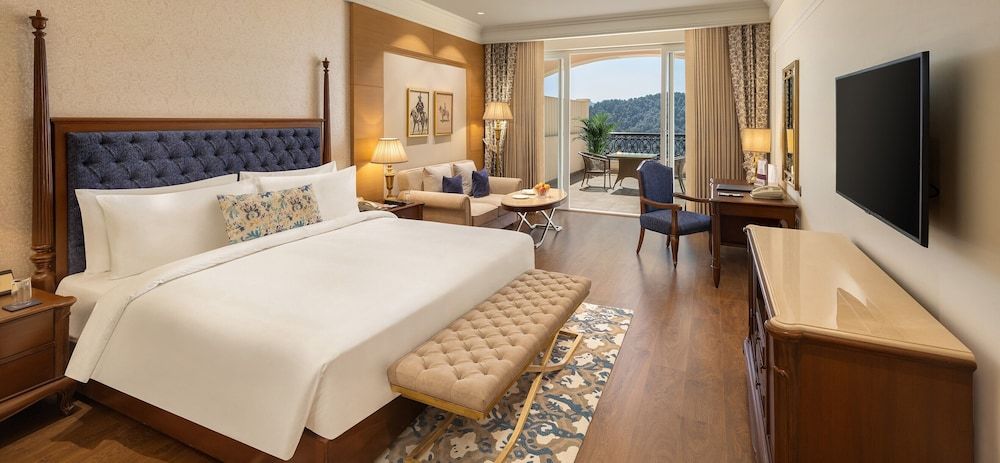 Welcomhotel by ITC Hotels, Tavleen, Chail Deluxe Room, 1 King Bed, Mountain View (Superior Room) 2