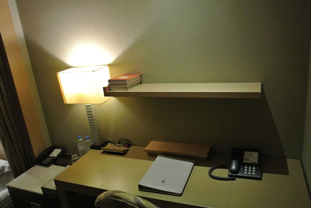 City Suites Taipei Nanxi Standard Double Room, No Windows (No extra bed) 5