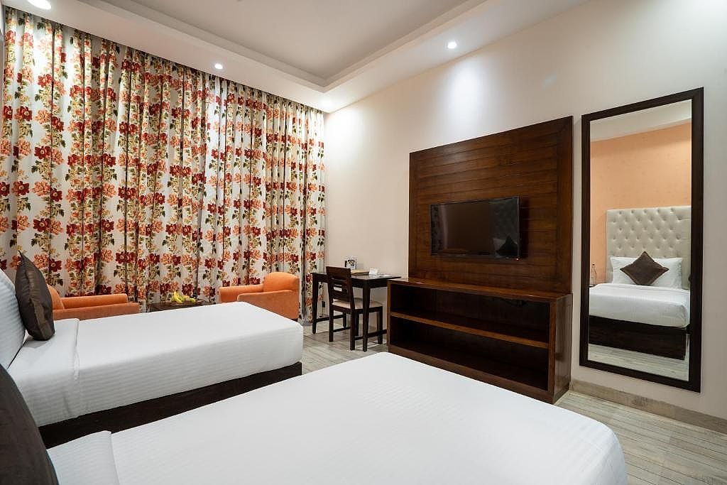The Orchid Shimla Deluxe Twin Room 2