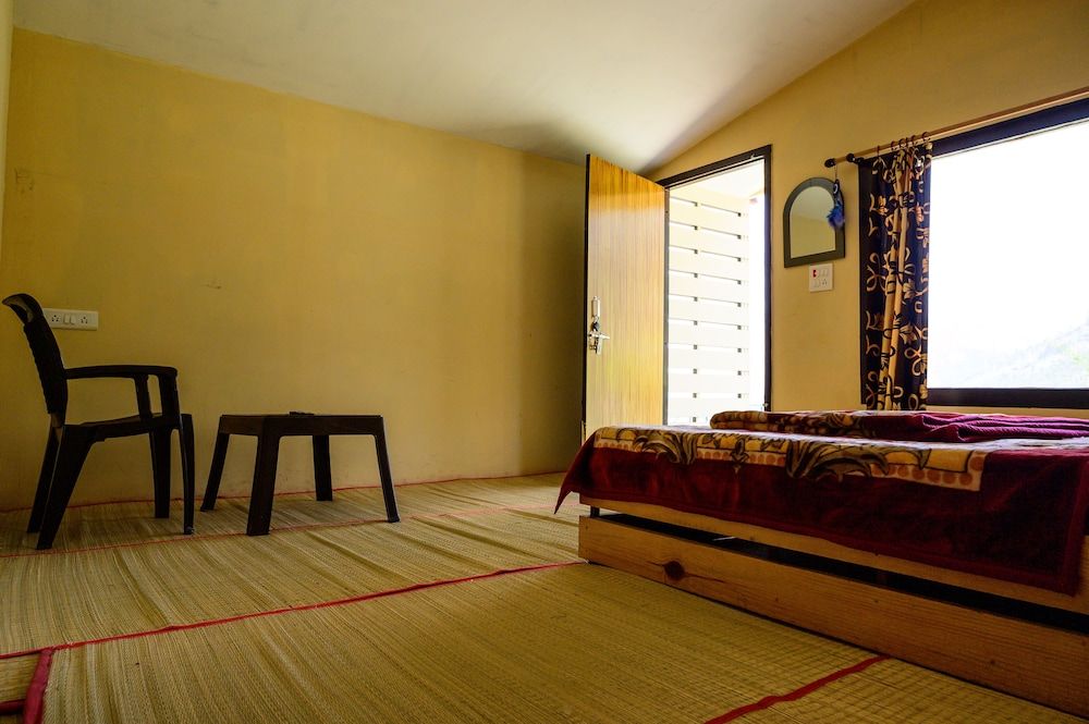 The Goat Village Escape Comfort Cottage 9