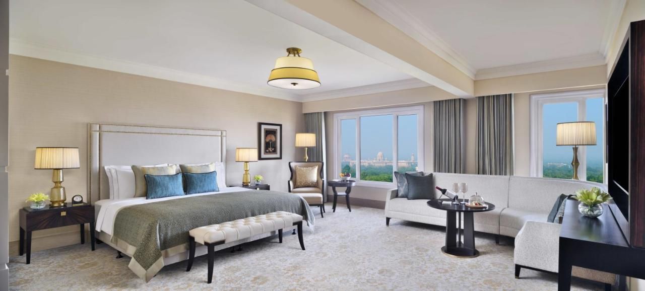 TAJ CLUB SUITE
