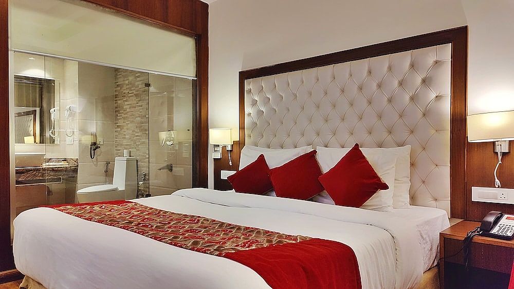 Royale Retreat Hotel & Spa Near Mall Road Deluxe Room 10