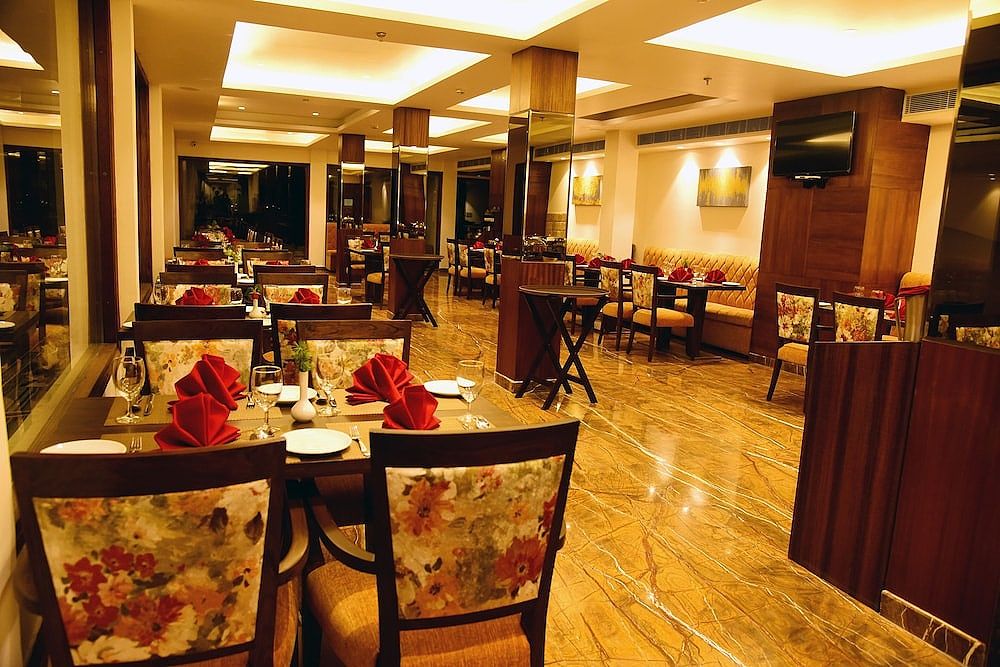 undefined Royale Retreat Hotel & Spa Near Mall Road 5