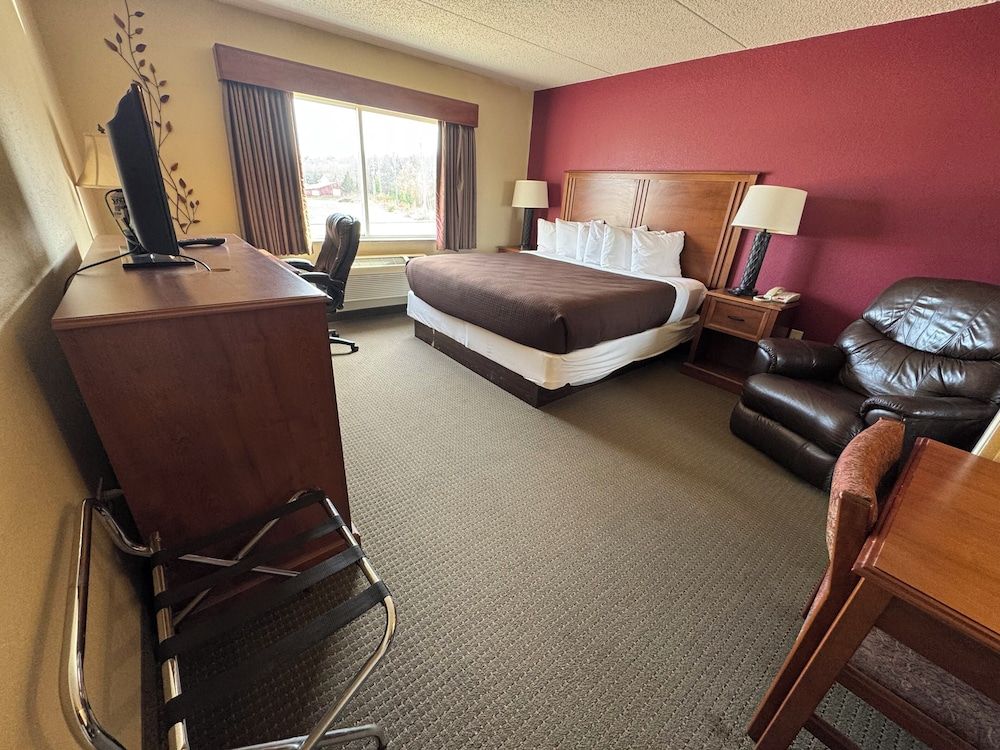 Deluxe Suite, 1 King Bed, Non Smoking