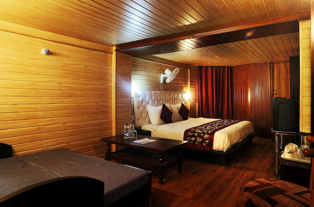 Hotel Moon Executive Double or Twin Room, 1 King Bed, Non Smoking 4