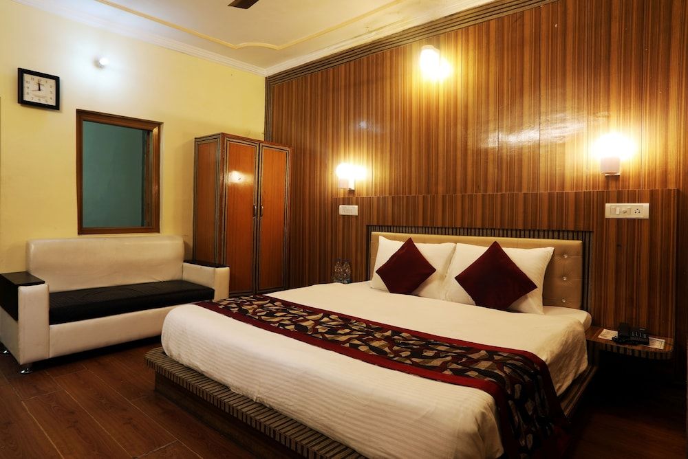 Hotel Moon Executive Double or Twin Room, 1 King Bed, Non Smoking 3