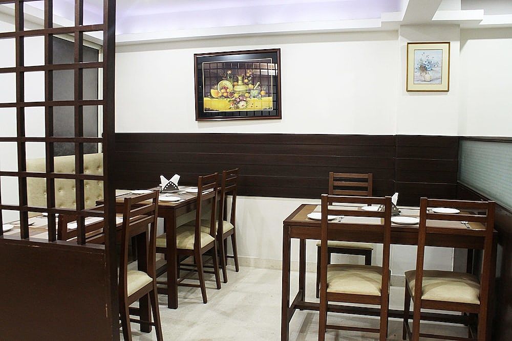 undefined OYO 2457 Hotel Zambala 3