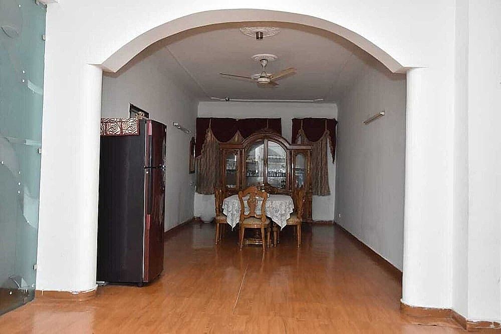 undefined Remarkable 6-bedroom Farmhouse in South Delhi 7
