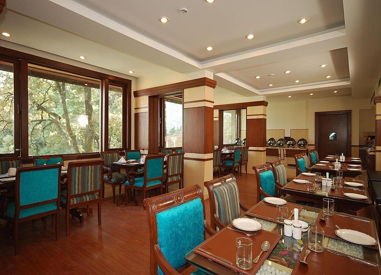 Food & Dining