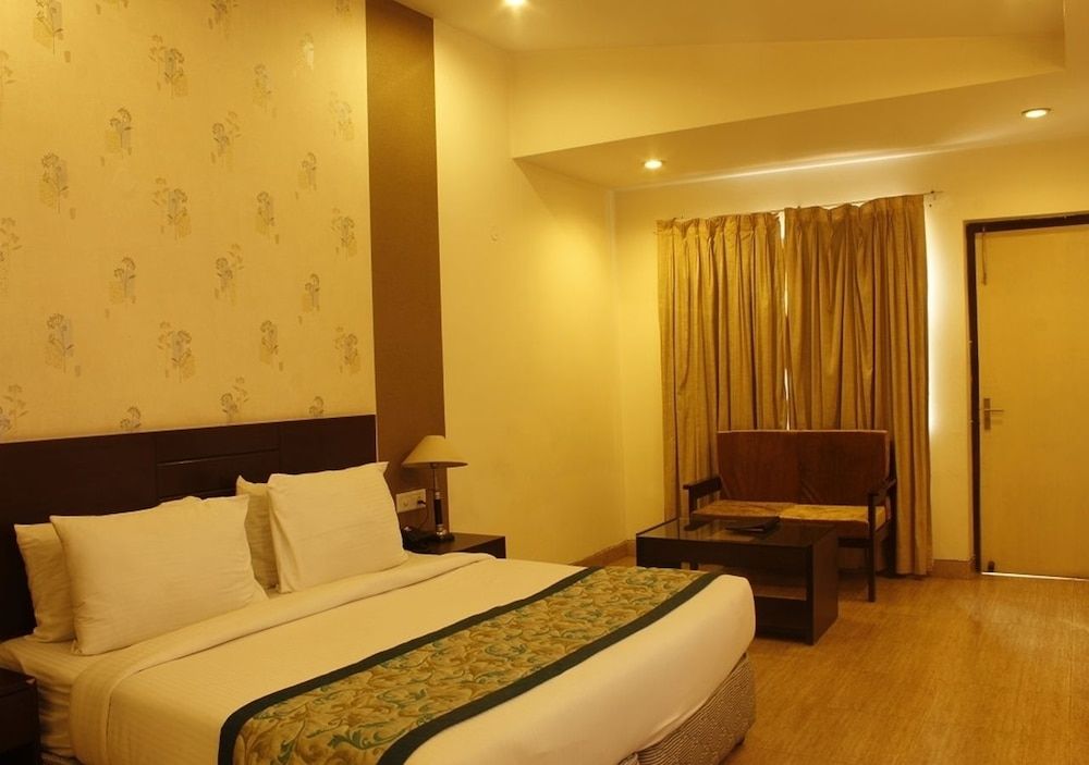 MB Greens Clarks Inn Moradabad Standard Room In Lower Ground Floor