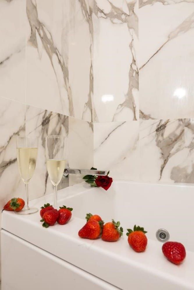 Hotel Ílhavo Plaza Deluxe Suite, Bathtub 3