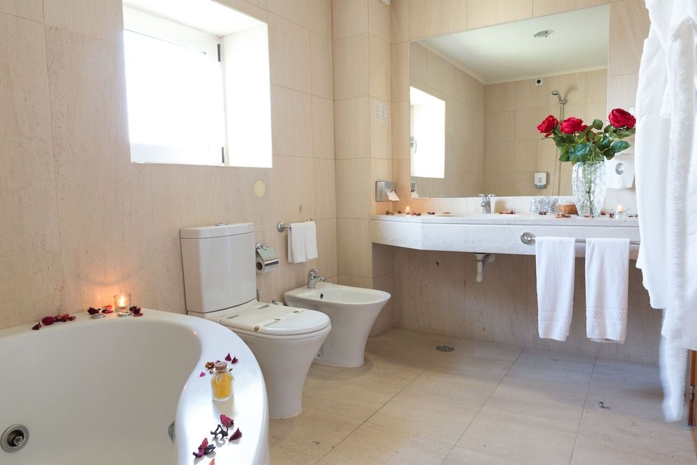 Hotel Ílhavo Plaza Superior Room, Jetted Tub 3