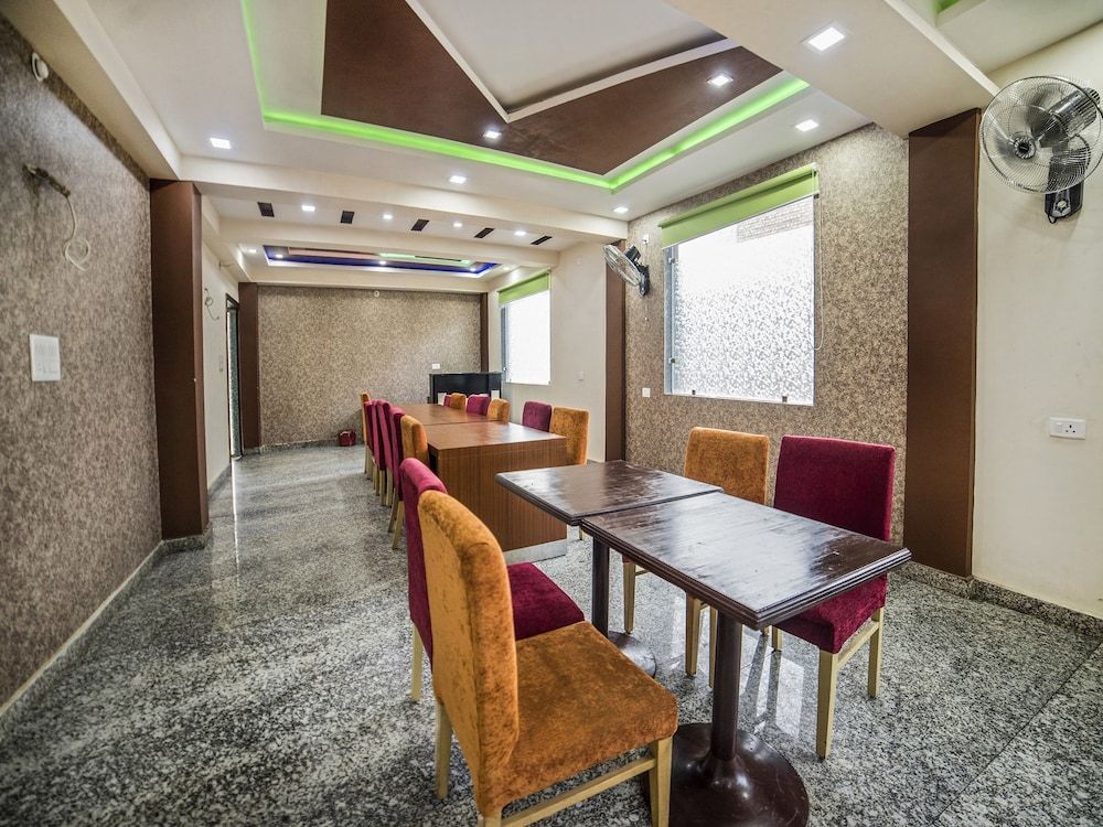 undefined FabHotel Glorify Stay 7