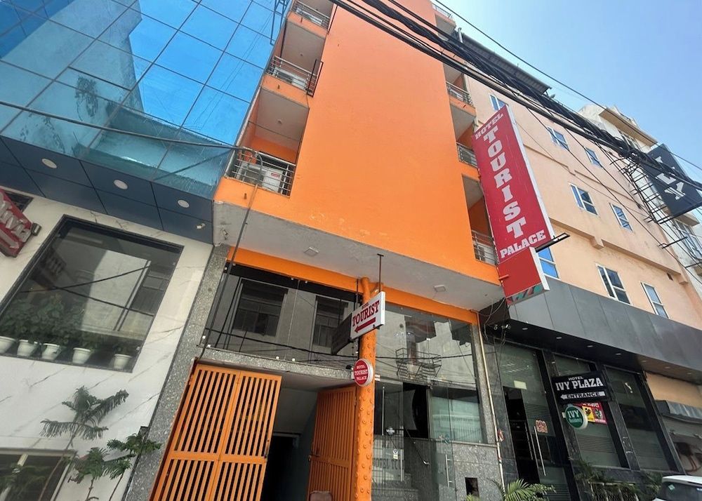 Hotel Tourist Palace