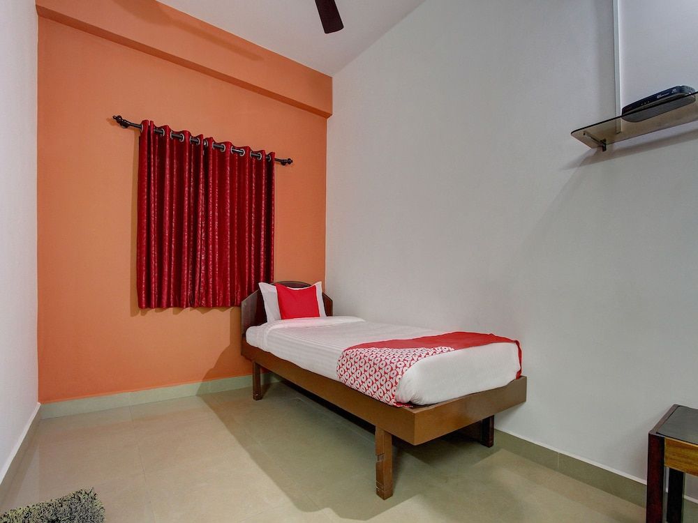 undefined OYO 22441 Hotel Shanthala Boarding And Lodge 6