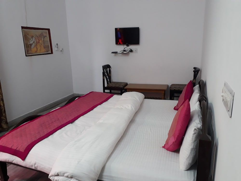 Hotel Green Haveli Deluxe Room 15