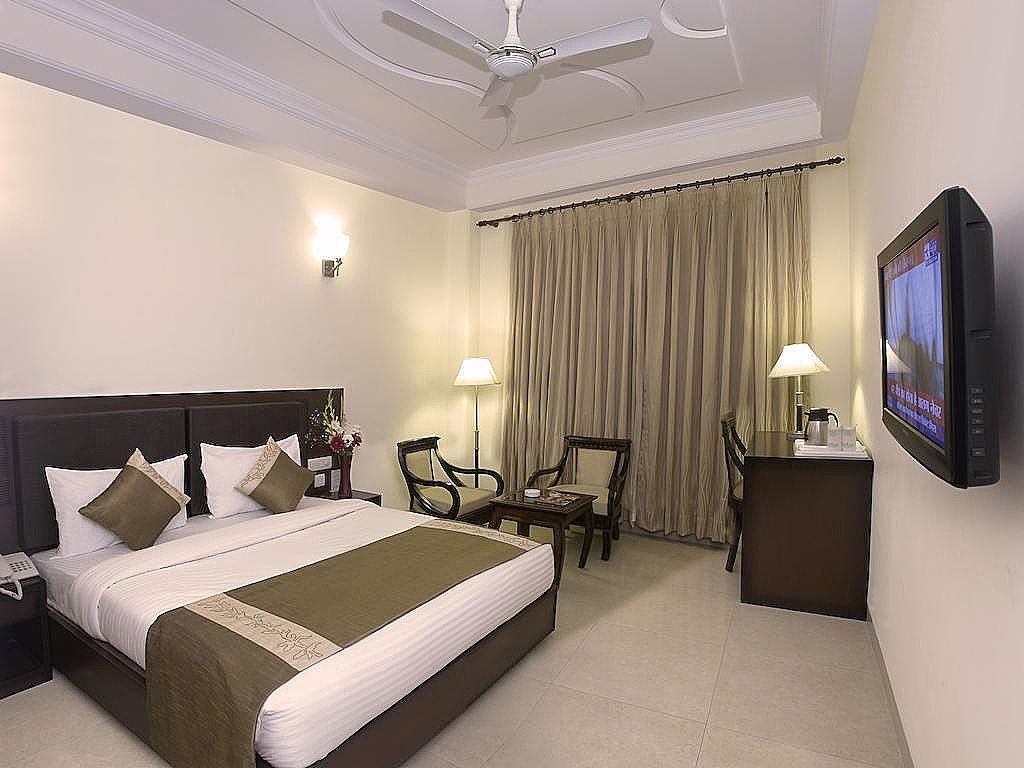 Super Deluxe Room