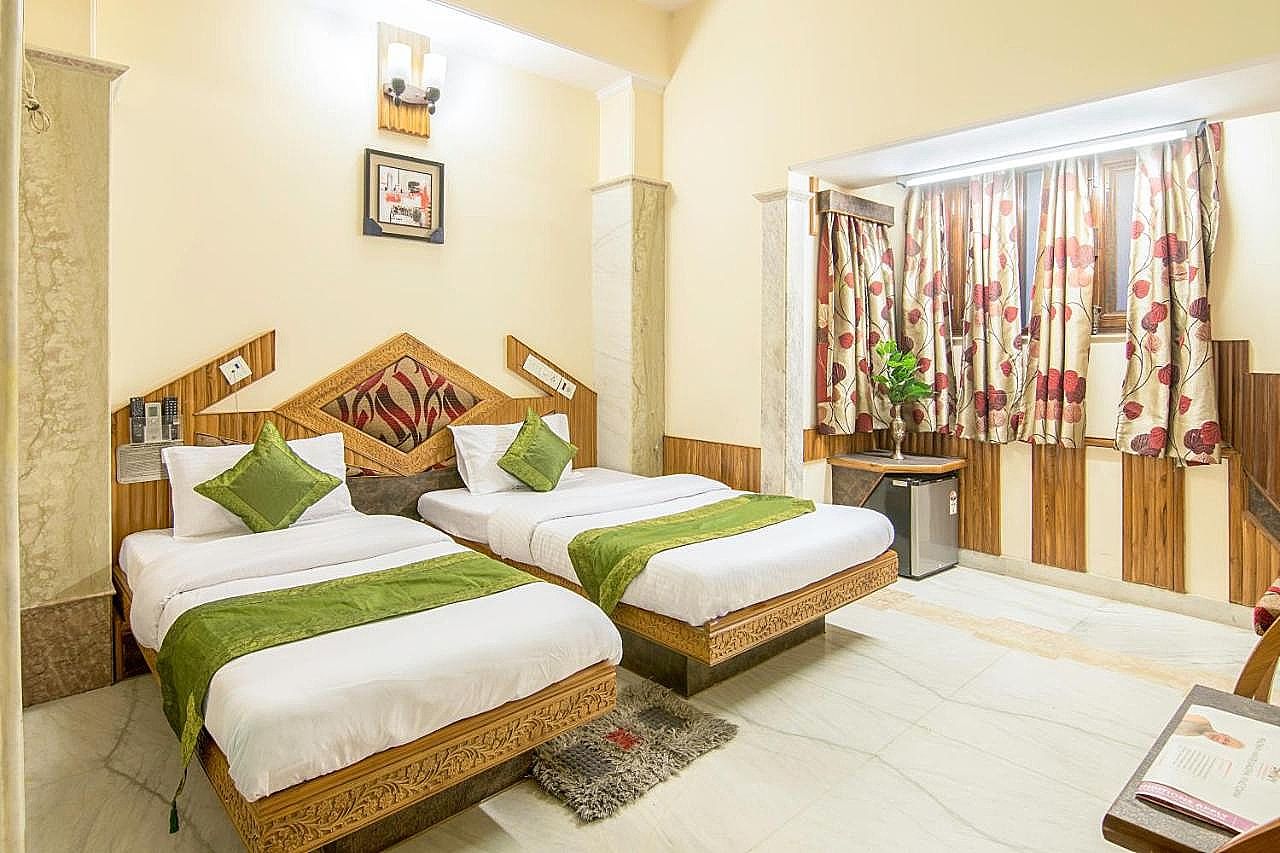 Hotel Natraj Yes Please @ New Delhi Railway station Deluxe Double Room with free wifi 10