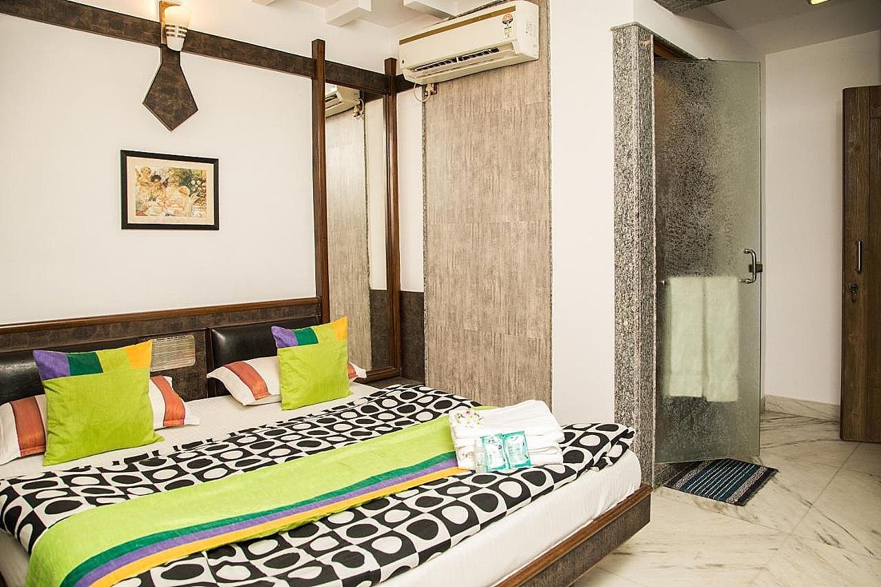 Hotel Natraj Yes Please @ New Delhi Railway station Deluxe Double Room with free wifi