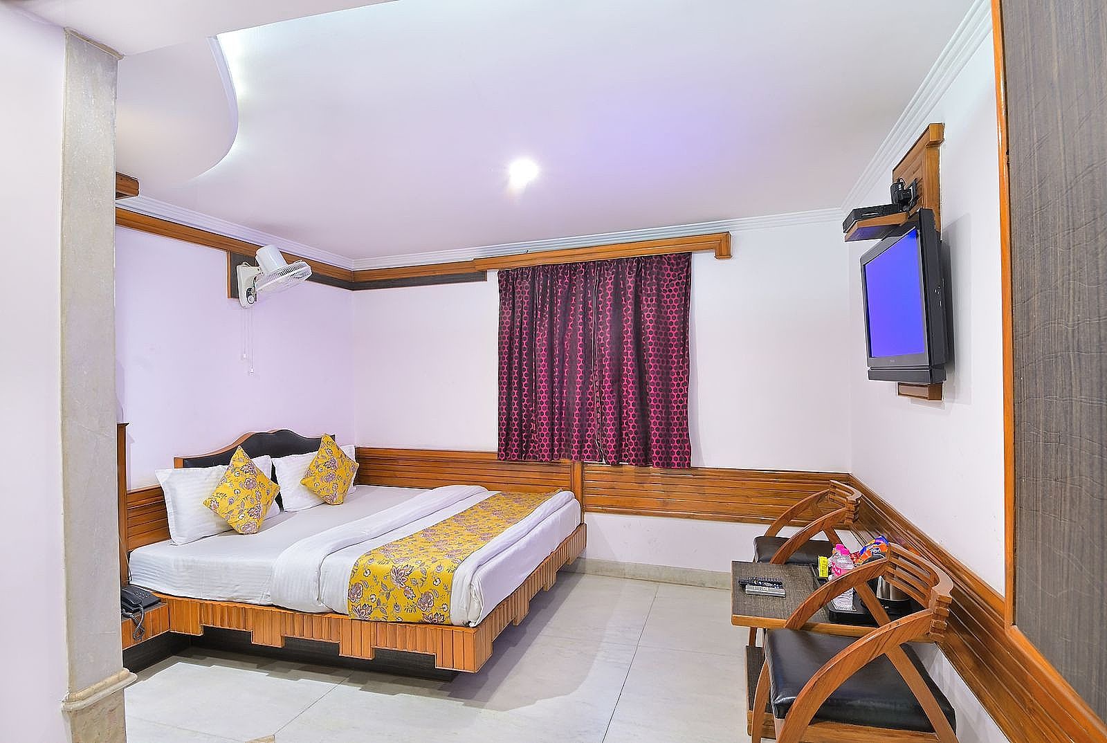 Hotel Natraj Yes Please @ New Delhi Railway station  Deluxe Room 9