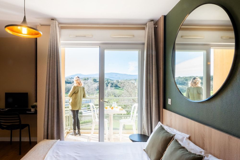 Nemea Appart Hotel Green Side Biot Sophia Antipolis Standard Studio 2