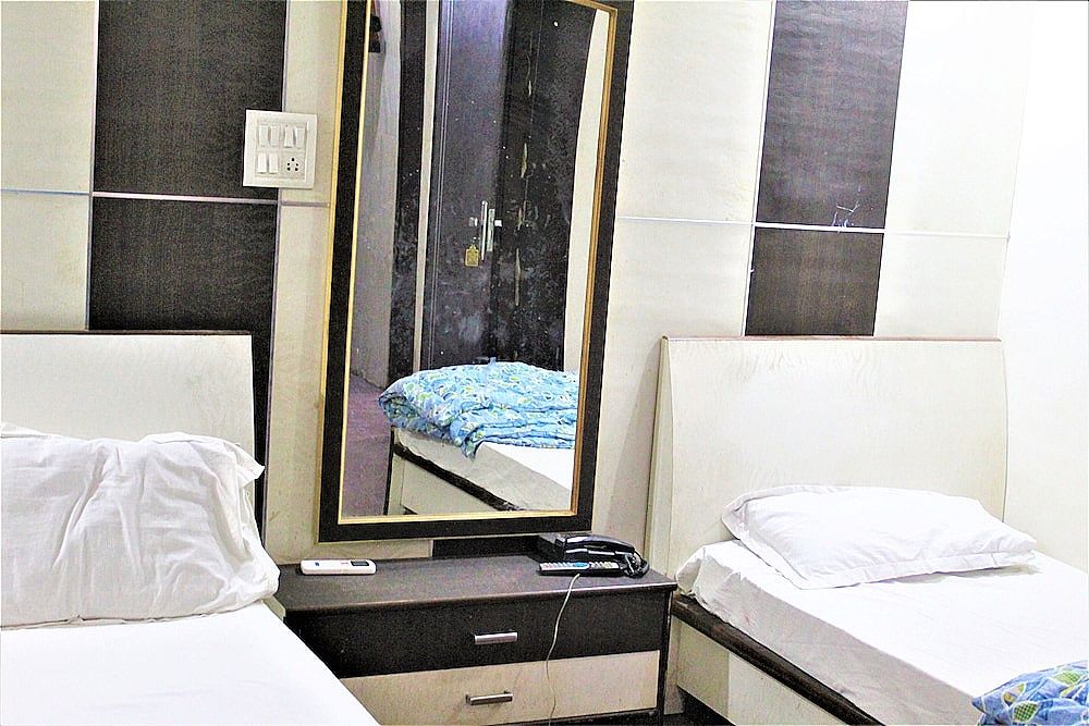 City Triple Room, City View