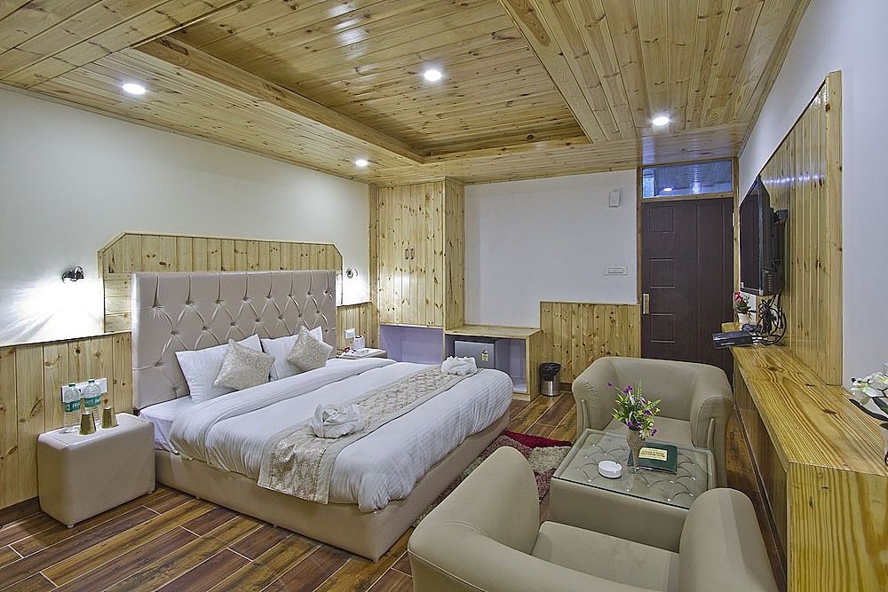Hotel Himalayan River and Camps