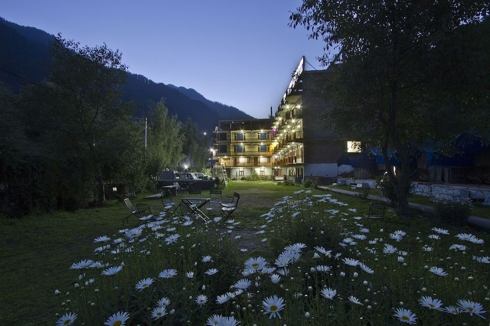 Hotel Himalayan River and Camps