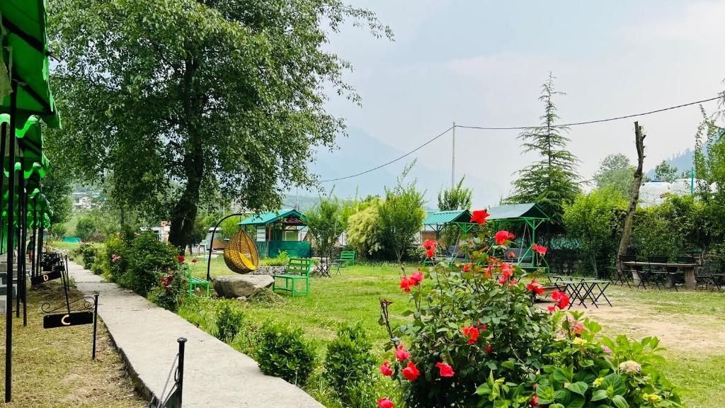 Hotel Himalayan River and Camps