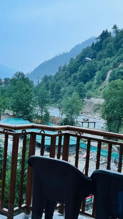 Hotel Himalayan River and Camps