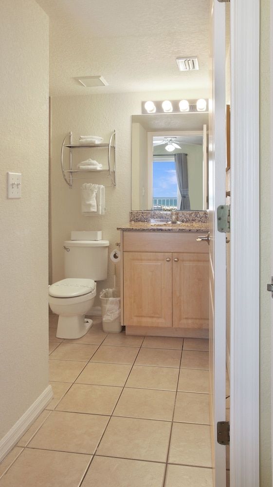 Surf Beach Treasure Island Resort Condo, 2 Bedrooms, Balcony (Gulf Front) 15