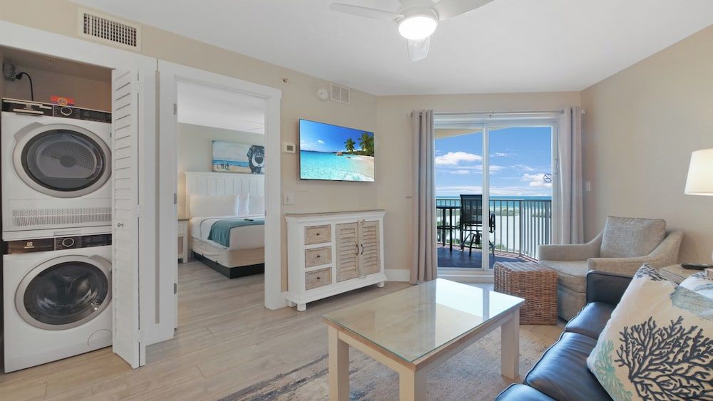 Surf Beach Treasure Island Resort Premium Condo, 2 Bedrooms, Balcony, Ocean View (Gulf Front) 14