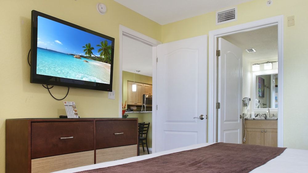 Surf Beach Treasure Island Resort Condo, 2 Bedrooms, Balcony (Gulf Front) 20