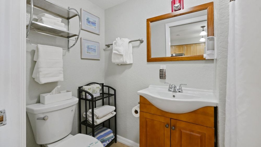 Surf Beach Treasure Island Resort Family Condo, 2 Bedrooms, Balcony, Beachfront (Gulf Front) 12