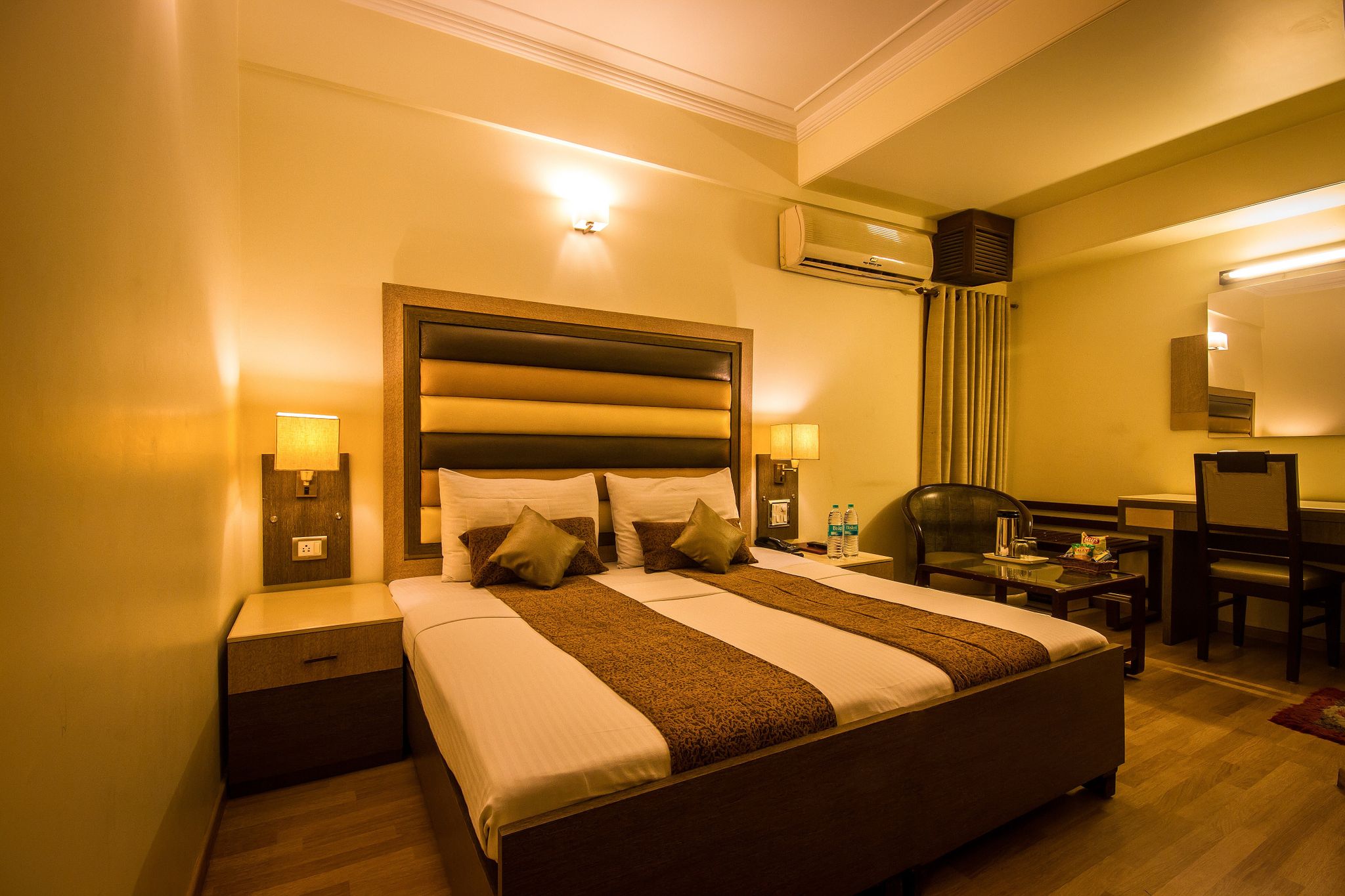 The Suncourt Hotel Yatri Value Room 2