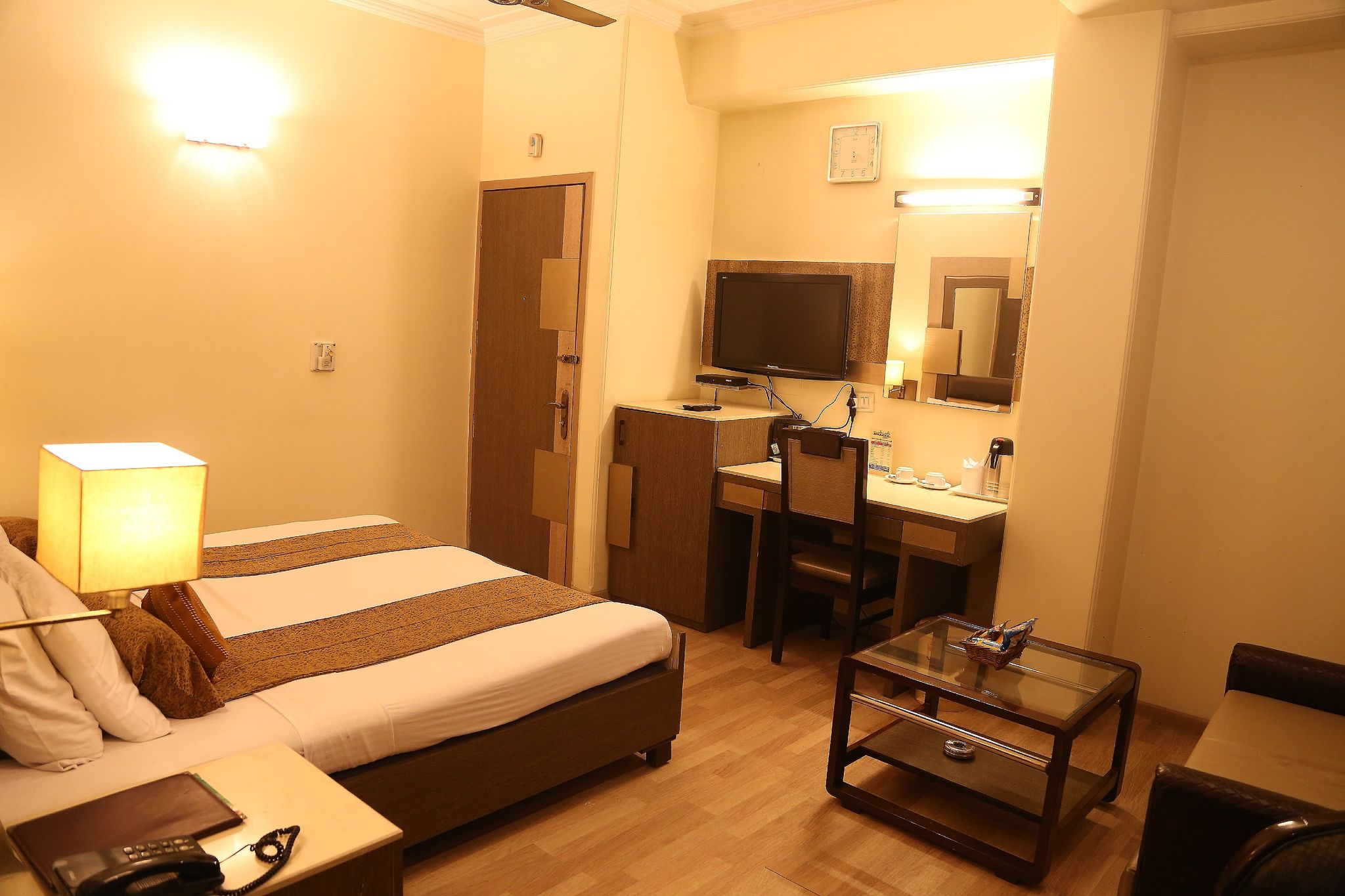 The Suncourt Hotel Yatri Superior Room 13