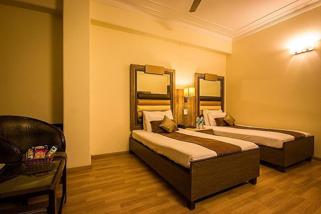 The Suncourt Hotel Yatri Superior Room 15