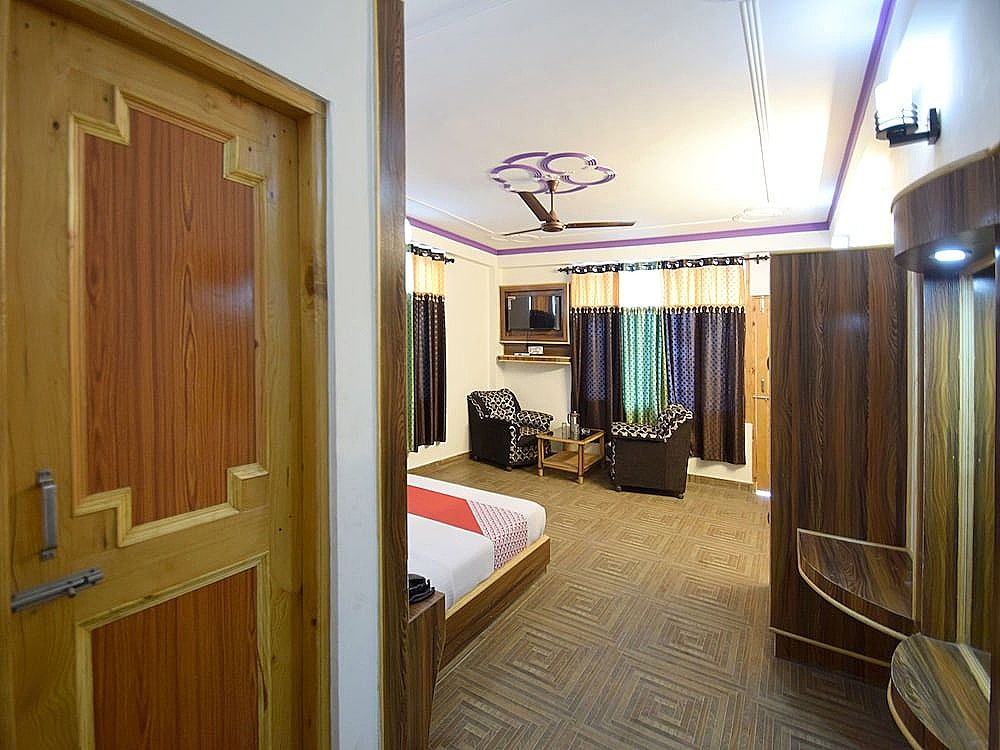 OYO 11733 Hotel Sunlight Double or Twin Room 15