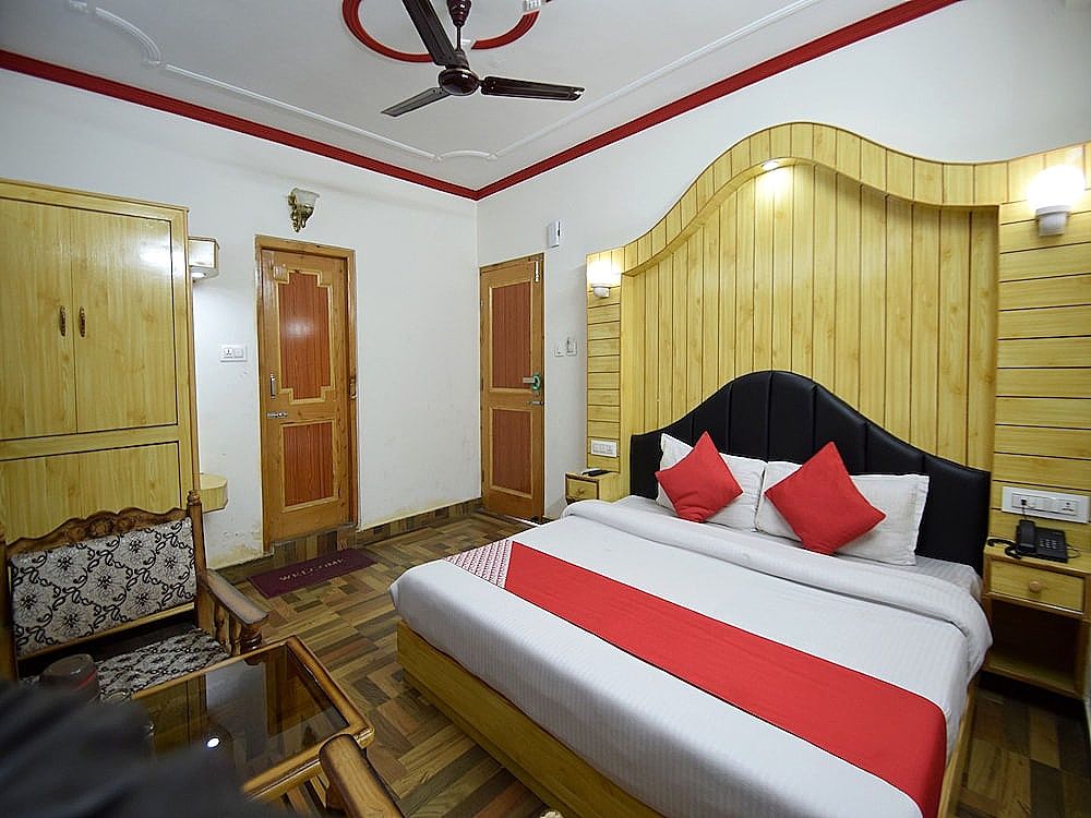 OYO 11733 Hotel Sunlight Double or Twin Room 5