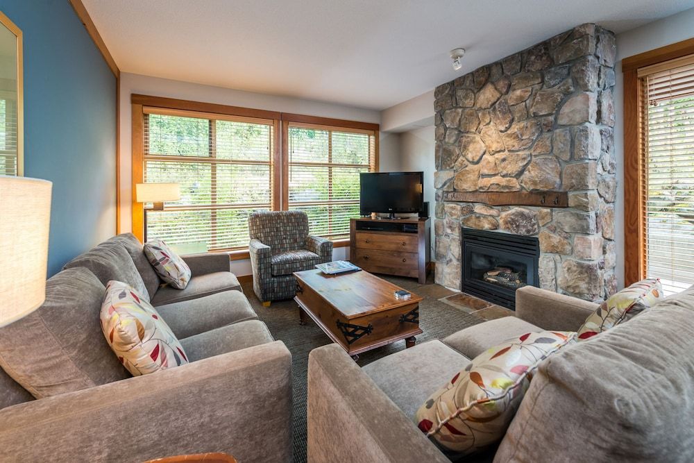 Room, 3 Bedrooms