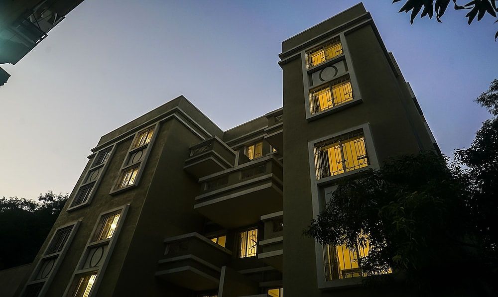 Front of property - evening/night