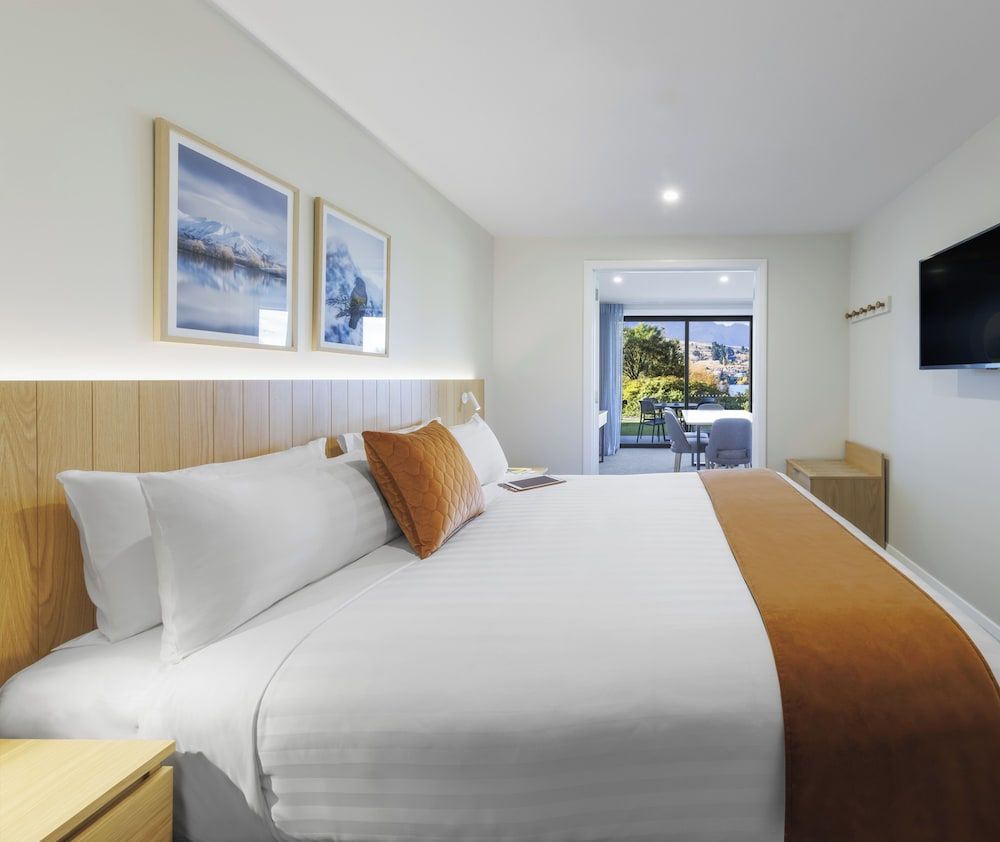 Oaks Queenstown Shores Resort Apartment, 2 Bedrooms (Lake Side) 2