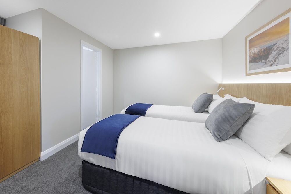 undefined Oaks Queenstown Shores Resort 5