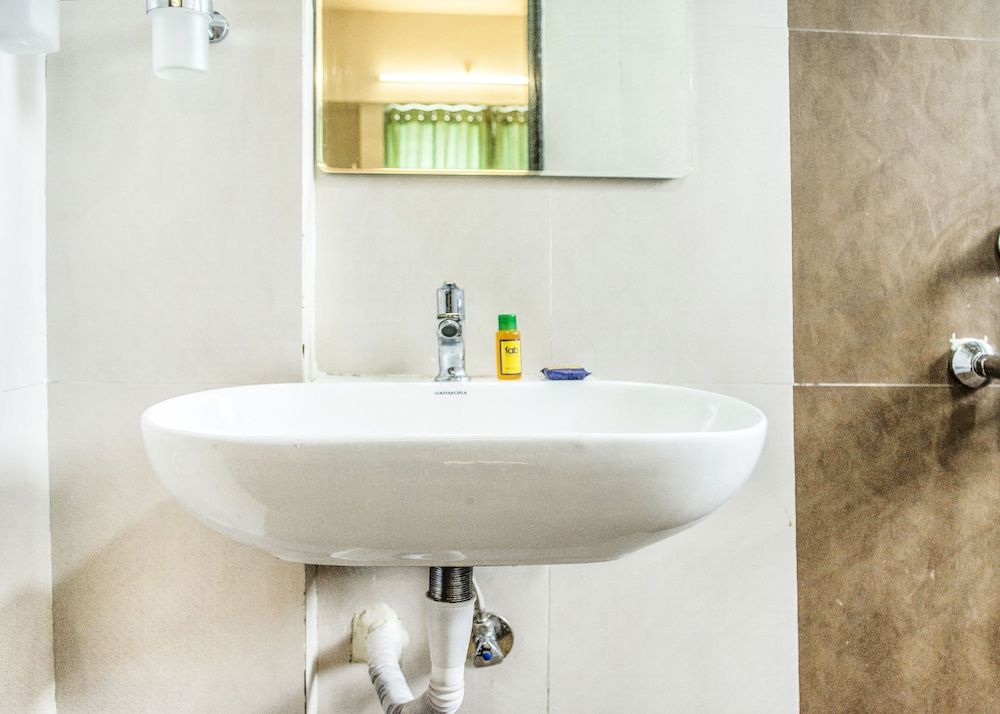 FabHotel Ajay Inn Viman Nagar Deluxe Room, 1 Double Bed, Non Smoking 14